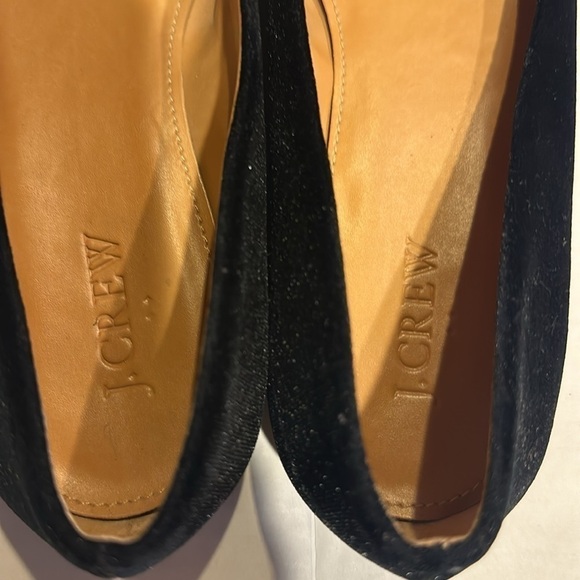 J Crew Amelia velvet cap gold toe flats black velvet pointy shoes size 8 1/2 - Picture 6 of 10